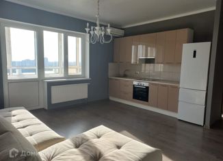 Продам 2-ком. квартиру, 83 м2, Краснодар, улица имени П.М. Гаврилова, 27/1, ЖК Триумф