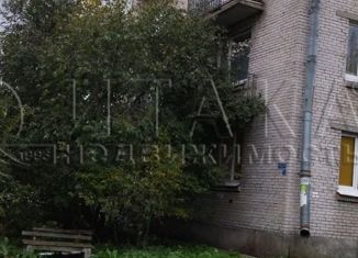 Продаю 2-комнатную квартиру, 42.5 м2, посёлок Парголово, Парнасная улица, 1к2