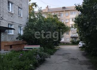 Продается 1-ком. квартира, 30.6 м2, Алапаевск, улица Братьев Смольниковых, 44