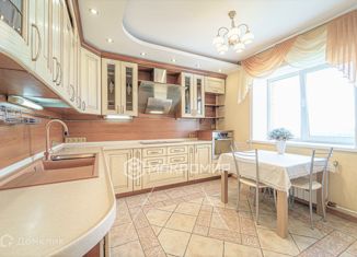 Продажа 5-ком. квартиры, 138.5 м2, Пермь, улица Плеханова, 2, Дзержинский район