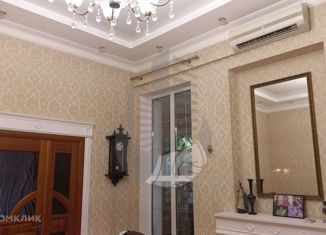 Продам четырехкомнатную квартиру, 89 м2, Краснодар, улица Фрунзе, 23, улица Фрунзе