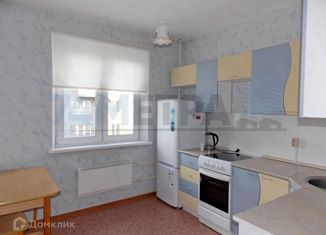Сдаю в аренду однокомнатную квартиру, 43 м2, Челябинская область, улица Академика Королёва, 52