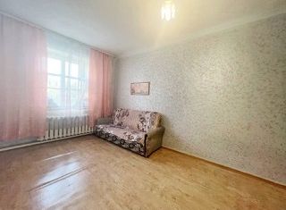 Продажа 1-комнатной квартиры, 33.9 м2, Березники, улица Карла Маркса, 28