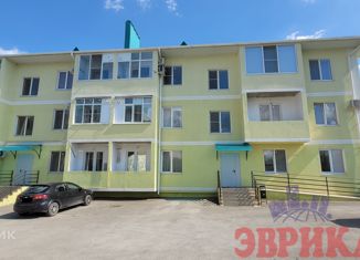Продается 1-комнатная квартира, 36 м2, Крымск, улица Шевченко, 16