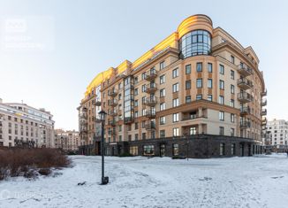 Продаю 4-ком. квартиру, 153 м2, Санкт-Петербург, Парадная улица, 3к2, Парадная улица