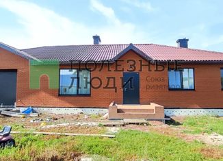 Продам дом, 192 м2, село Ишеево, Революционная улица
