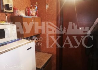 Сдается 1-ком. квартира, 17 м2, Балаково, улица Комарова, 146
