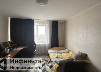 Продаю 2-ком. квартиру, 53 м2, Ставрополь, улица Ленина, 184, микрорайон №6