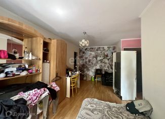 Однокомнатная квартира на продажу, 31 м2, Екатеринбург, улица Вали Котика, 11А, улица Вали Котика