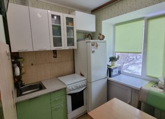 Продаю 2-ком. квартиру, 42.3 м2, поселок Снежный, Гаражная улица, 3