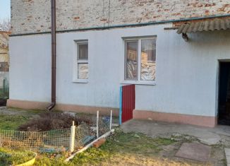 Продается 3-комнатная квартира, 54.7 м2, станица Старотитаровская, переулок Ильича, 106