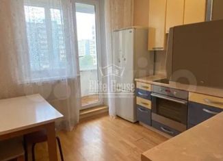 Продажа 1-комнатной квартиры, 40 м2, Калужская область, улица Кибальчича, 8