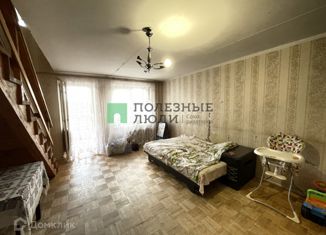 Продаю 5-ком. квартиру, 107 м2, село Вараксино, село Вараксино, 22