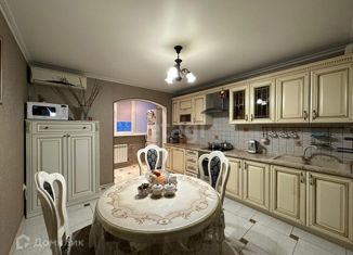 Продажа двухкомнатной квартиры, 67 м2, Краснодар, улица Бульварное Кольцо, 12, улица Бульварное Кольцо