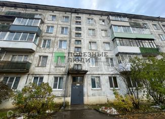 Продается 2-ком. квартира, 45.5 м2, Вязьма, Московская улица, 16