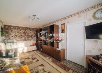 Продажа 3-ком. квартиры, 58 м2, поселок городского типа Молочный, Северная улица, 7