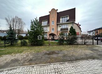 Продажа пятикомнатной квартиры, 140 м2, Калининградская область, улица Нижние Поля, 40
