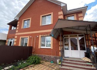 Продаю таунхаус, 135 м2, село Зубово, Луганская улица