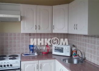 Сдача в аренду 1-ком. квартиры, 38 м2, Москва, Старокаширское шоссе, 4к2, метро Варшавская