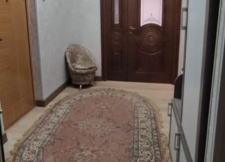 Продается двухкомнатная квартира, 58 м2, Грозный, улица А.А. Айдамирова, 70