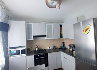 Продам 2-ком. квартиру, 60.7 м2, Орёл, Приборостроительная улица, 47, микрорайон Наугорский