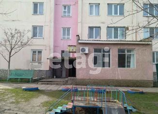 Продается трехкомнатная квартира, 62.6 м2, село Червоное, Широкая улица, 17