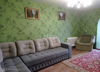 Продается двухкомнатная квартира, 48.3 м2, село Ярково, улица Республики, 34