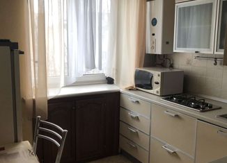 2-ком. квартира в аренду, 44 м2, Сызрань, улица Победы, 16