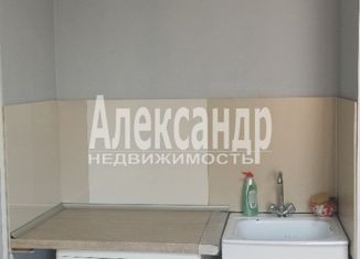 Продается трехкомнатная квартира, 50.7 м2, Санкт-Петербург, улица Шишкина, 303к1