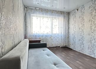Продажа двухкомнатной квартиры, 43.3 м2, Челябинск, проспект Победы, 175