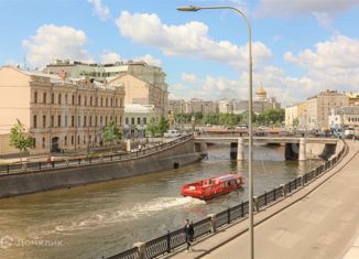 Продается трехкомнатная квартира, 160.2 м2, Москва, Садовническая набережная, 7, метро Новокузнецкая