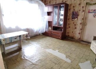 Продается четырехкомнатная квартира, 82.2 м2, Астраханская область, улица Кирова, 41