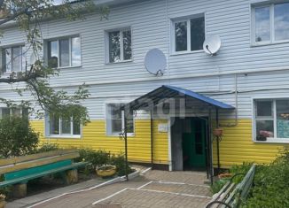 Продаю 2-комнатную квартиру, 43.2 м2, рабочий посёлок Ракитное, Центральная улица, 60