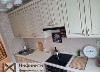 Продам двухкомнатную квартиру, 54.4 м2, Ставрополь, улица Доваторцев, 69/2, микрорайон № 33
