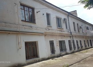 Продажа 2-комнатной квартиры, 54.3 м2, Инкерман, улица Шубикова, 4