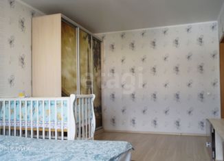 Продается 1-ком. квартира, 63.1 м2, Тюмень, улица Дружбы, 75