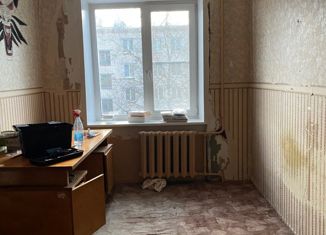 Продаю 2-комнатную квартиру, 44.6 м2, городской поселок Большая Ижора, улица Астанина, 9