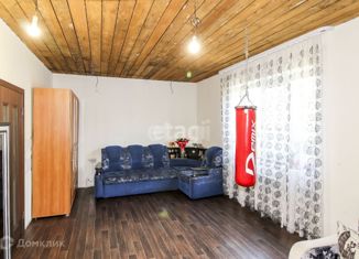 Продажа дома, 118 м2, посёлок городского типа Тугулым, площадь 50-летия Октября