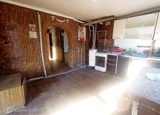 Продам трехкомнатную квартиру, 58 м2, станица Березанская, Молодёжная улица, 2