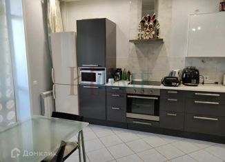 Сдаю в аренду однокомнатную квартиру, 52 м2, Новосибирск, улица Романова, 55, улица Романова