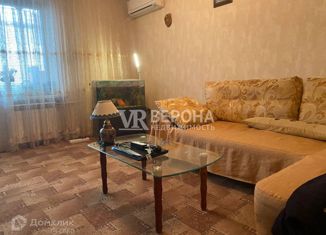 Продаю 2-ком. квартиру, 47.3 м2, Краснодар, улица Тургенева, 181, улица Тургенева