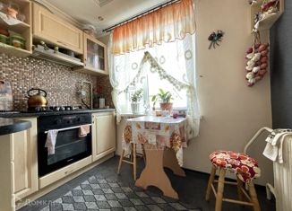 Продажа 4-комнатной квартиры, 62.5 м2, Советск, улица Салтыкова-Щедрина, 10