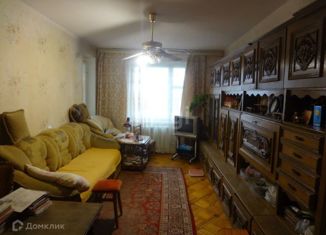 Продаю пятикомнатную квартиру, 96 м2, Симферополь, Балаклавская улица, 77