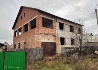 Продаю дом, 181 м2, Мелеуз, улица Тукаева, 102