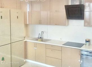 Сдам в аренду 4-ком. квартиру, 150 м2, Самара, Вилоновская улица, 44, Ленинский район