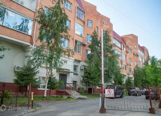 Продается трехкомнатная квартира, 150 м2, Архангельск, Ломоносовский округ, Троицкий проспект, 16