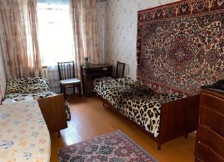 Продам 2-комнатную квартиру, 42.1 м2, посёлок Строитель, микрорайон Северный, 26