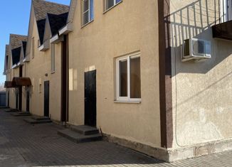 Продаю 2-комнатную квартиру, 51.1 м2, Астрахань, Тополиная улица, 19, Советский район