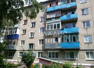 Продам 2-ком. квартиру, 47 м2, Пенза, Коммунистическая улица, 29