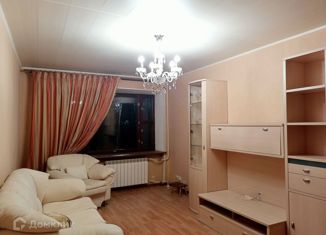 Продается двухкомнатная квартира, 48.7 м2, поселок городского типа Мурмаши, улица Мисякова, 3